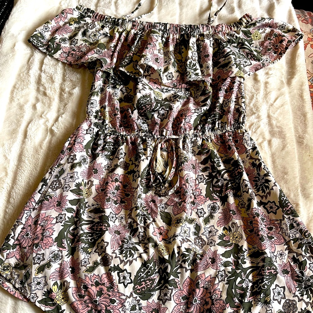 Hint of blush off the shoulders dress